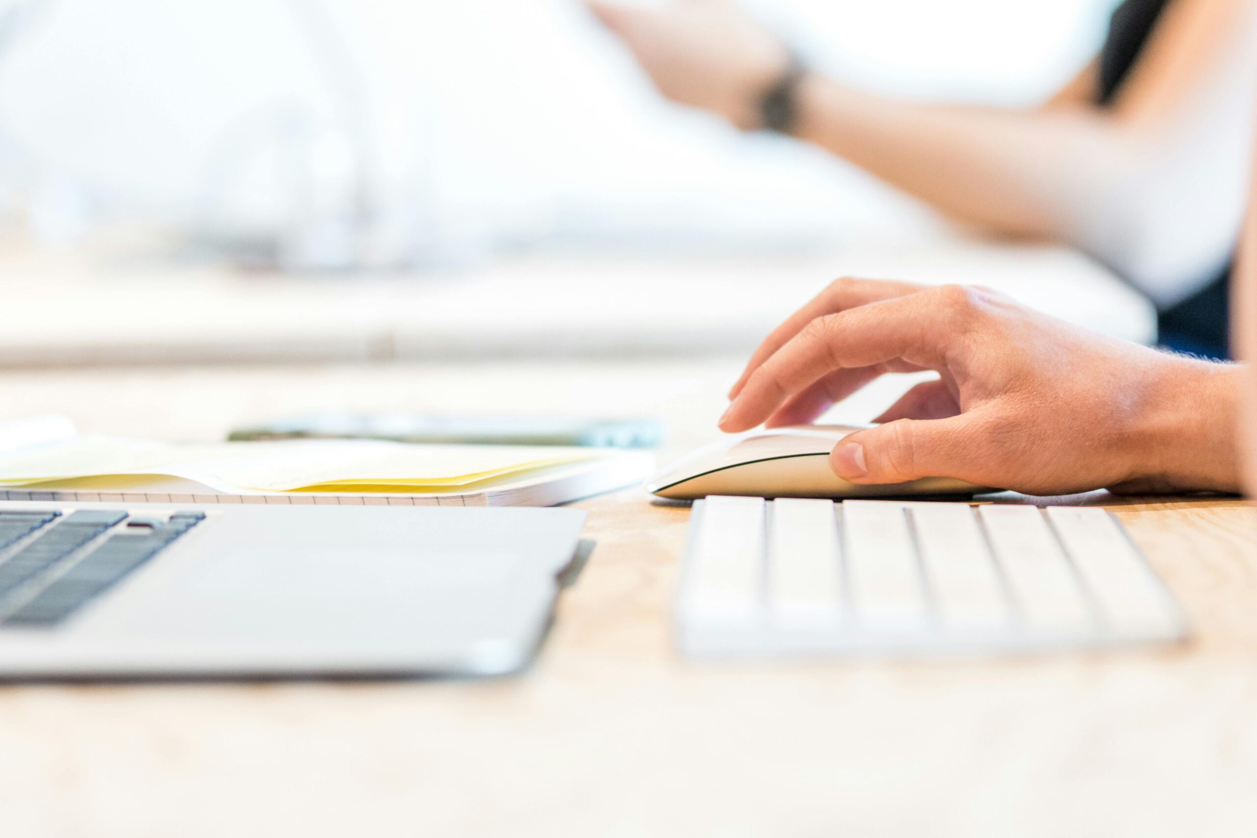 PPC Benchmarks: How Much to Spend Per Click in 2025?